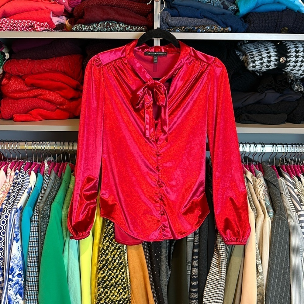 WHBM red satin like long sleeve v neck tie blouse size XXS